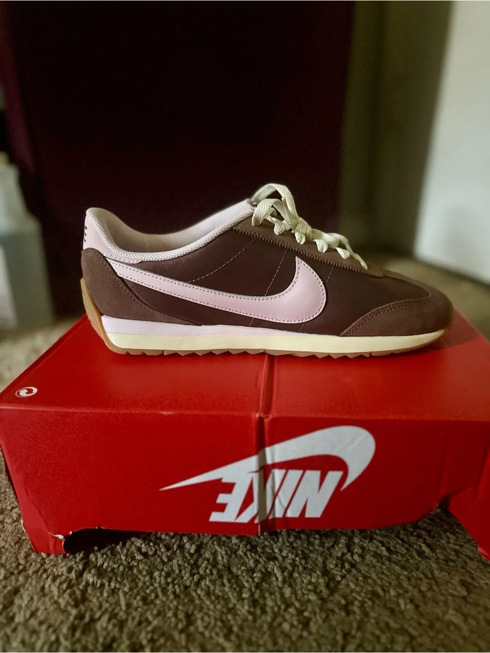 Nike Pacific Sneakers Size 10 W 8.5 M